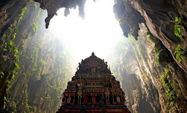 Batu alas - Viens no Malaizijas Top tūrisma objektiem - BlazeTrip